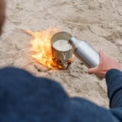 Petromax Kochbecher 2 In 1 Kochstelle Und Becher Mit Klappbaren Griffen 17 Petromax Kochbecher 2 In 1 Kochstelle Und Becher Mit Klappbaren Griffen -Grillwerkstatt 000623310000 6 1280x1280